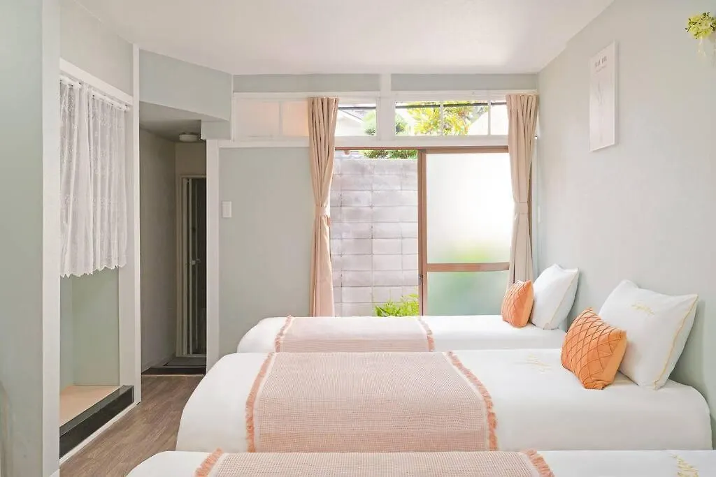 Meek House Villa Osaka 0*,  Japan