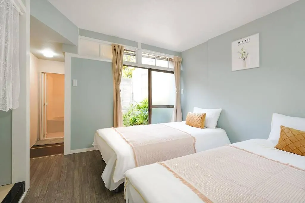 Meek House Villa Osaka Japan