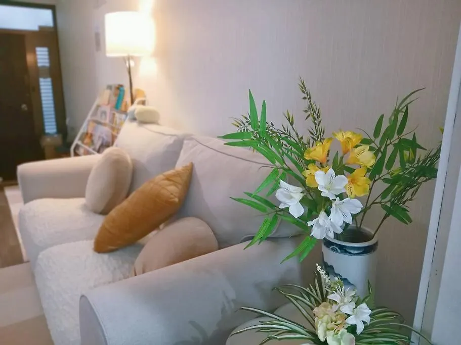 Meek House Villa Osaka